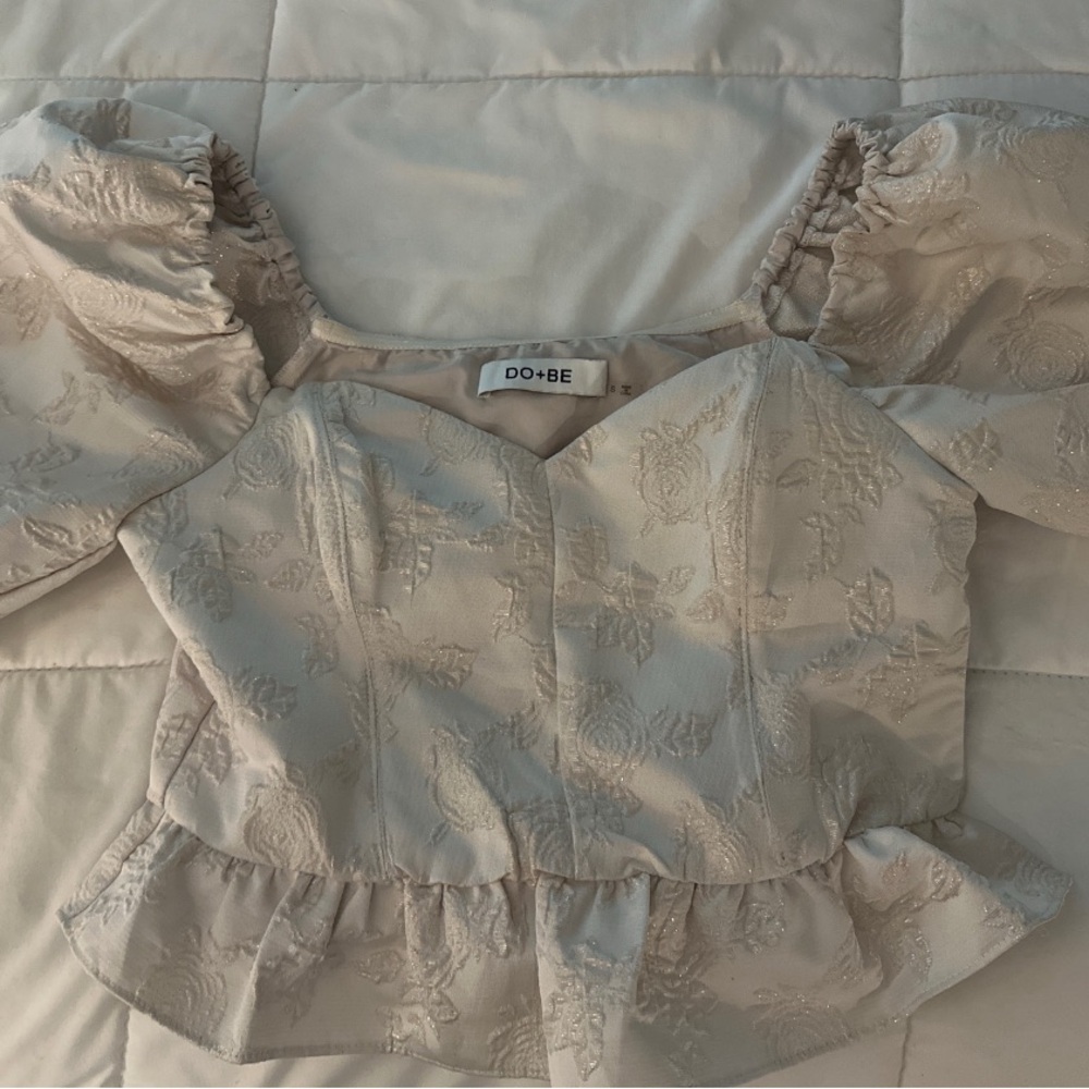 DO+BE Cream Puff Sleeve Peplum Blouse